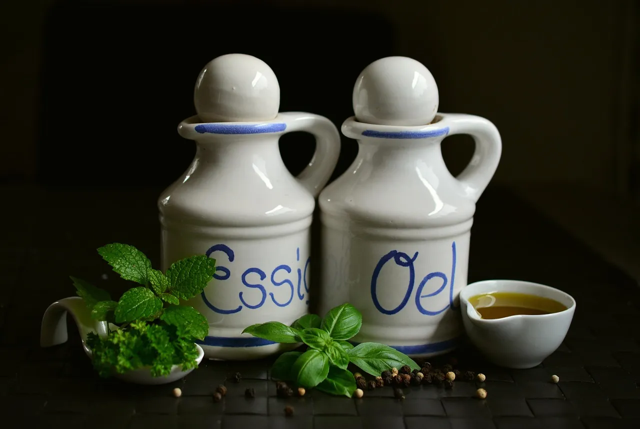 homemade salad dressing