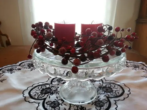 Simple and Thrifty Christmas Decorations