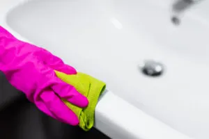 DIY Natural Cleaners - A Recipe Round Up