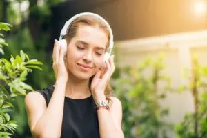 FMF - Listen To God